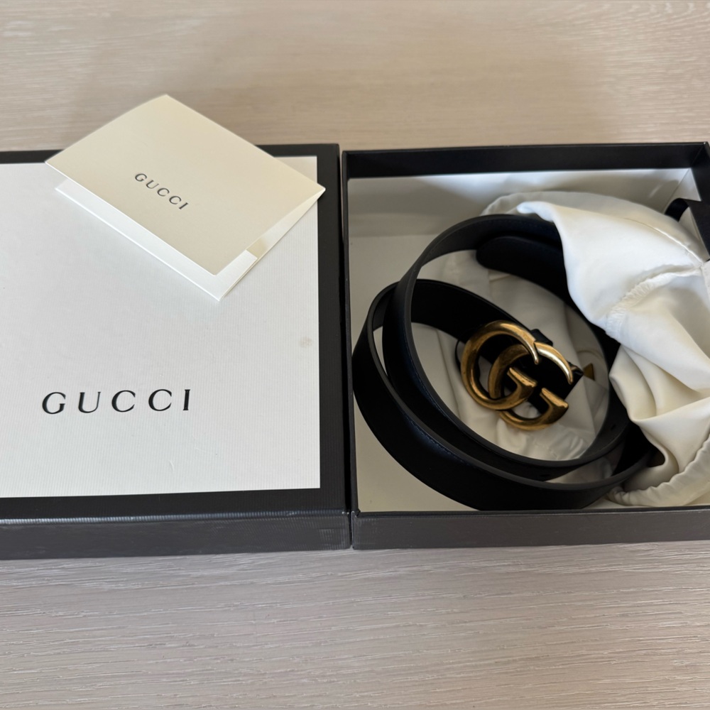 Gucci GG Gold Buckle Black Belt size 80